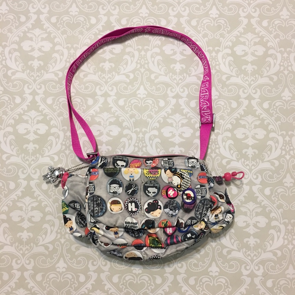 HARAJUKU LOVERS ⚜️ Pinback Button Shoulder Bag